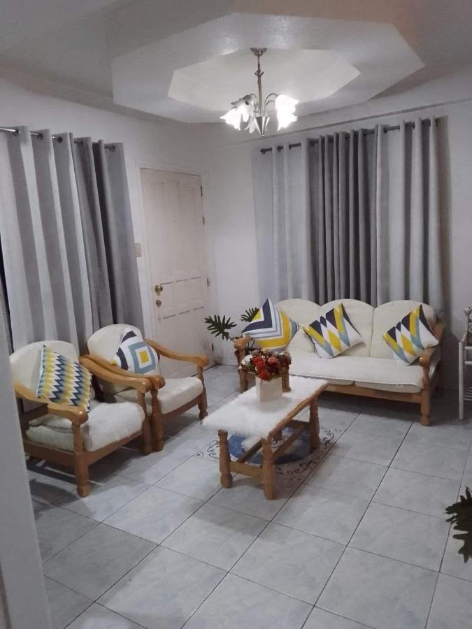 Emiliez Place バギオ エクステリア 写真